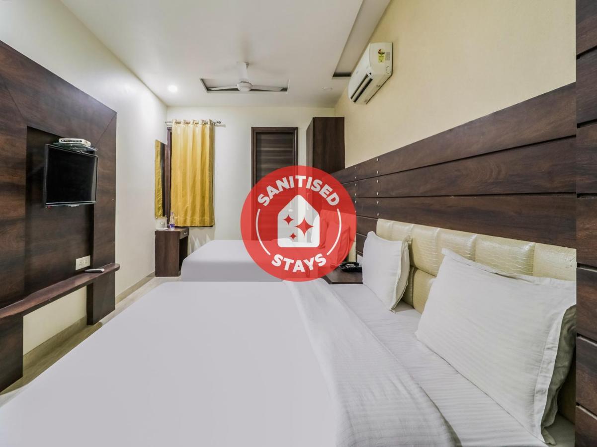 โอโย 1977 โฮเทล แกรนด์ กาแล็กซี Hotel อัมริตสา ภายนอก รูปภาพ